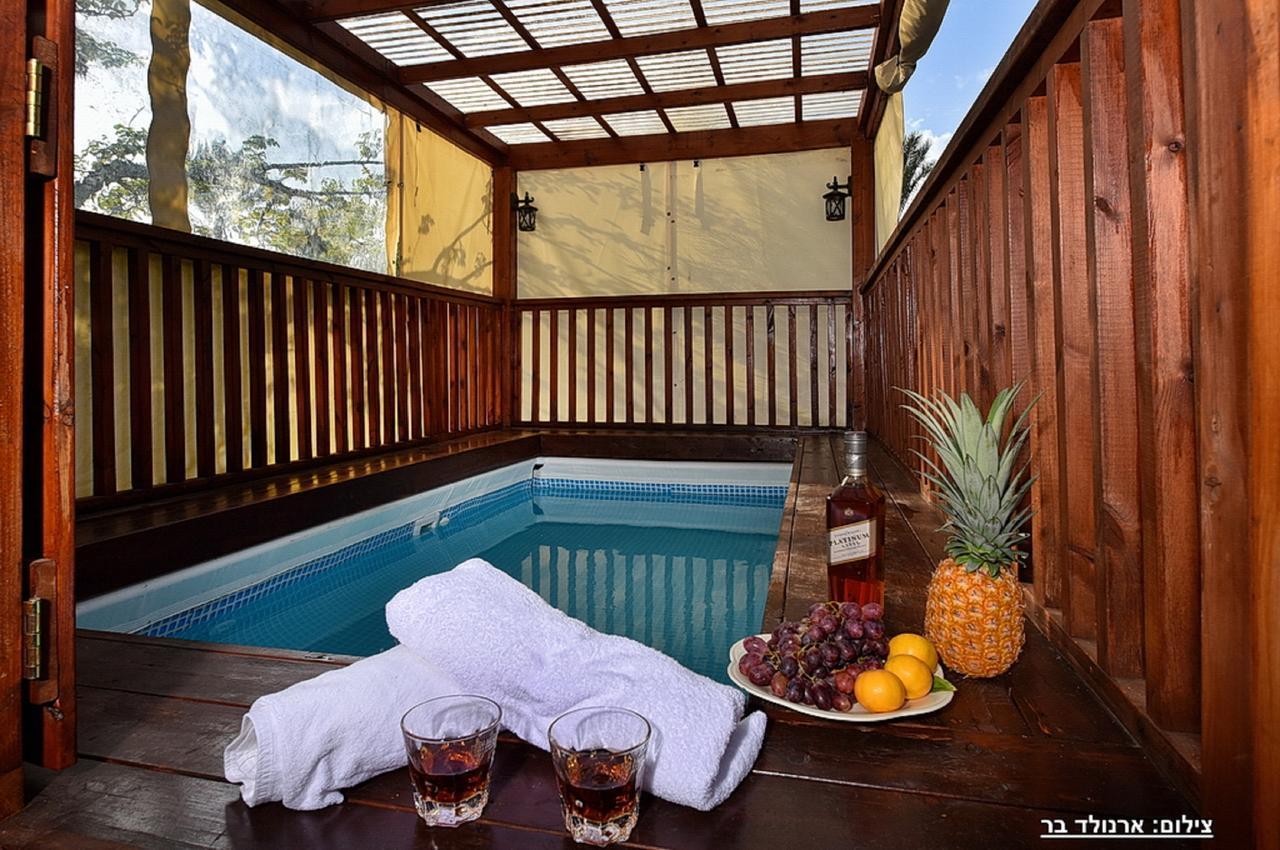 Maya Cabin Ramot Luaran gambar